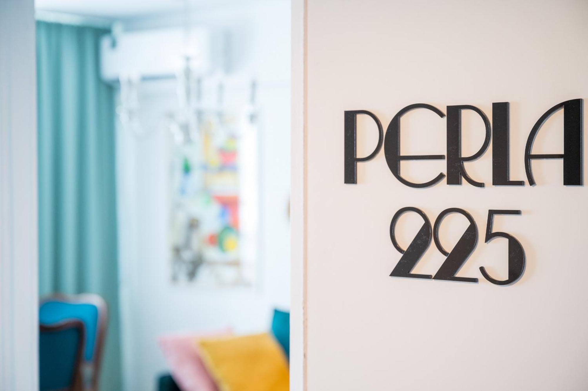 1Bdr Apartment Perla 225 Bukarest Eksteriør billede